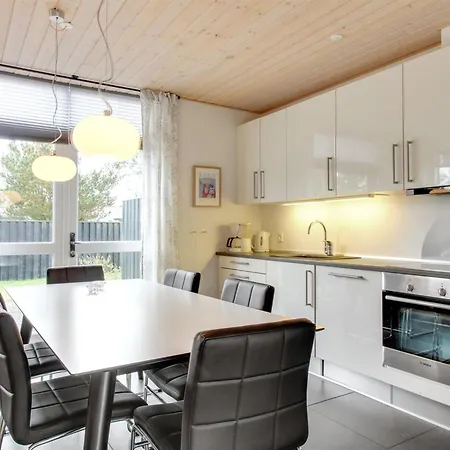 Lucjan - 800m From The Sea By Interhome Appartamento *